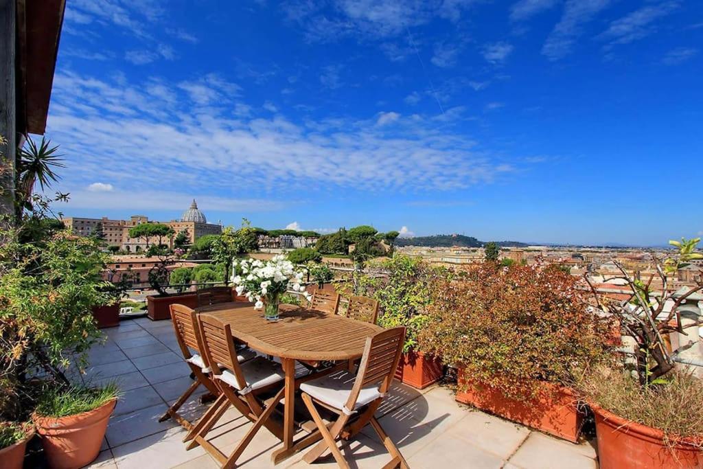 Sant'Onofrio Terrace Apartment Rome Bagian luar foto