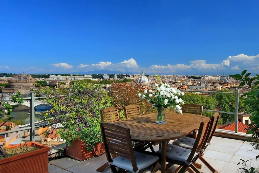 Sant'Onofrio Terrace Apartment Rome Bagian luar foto